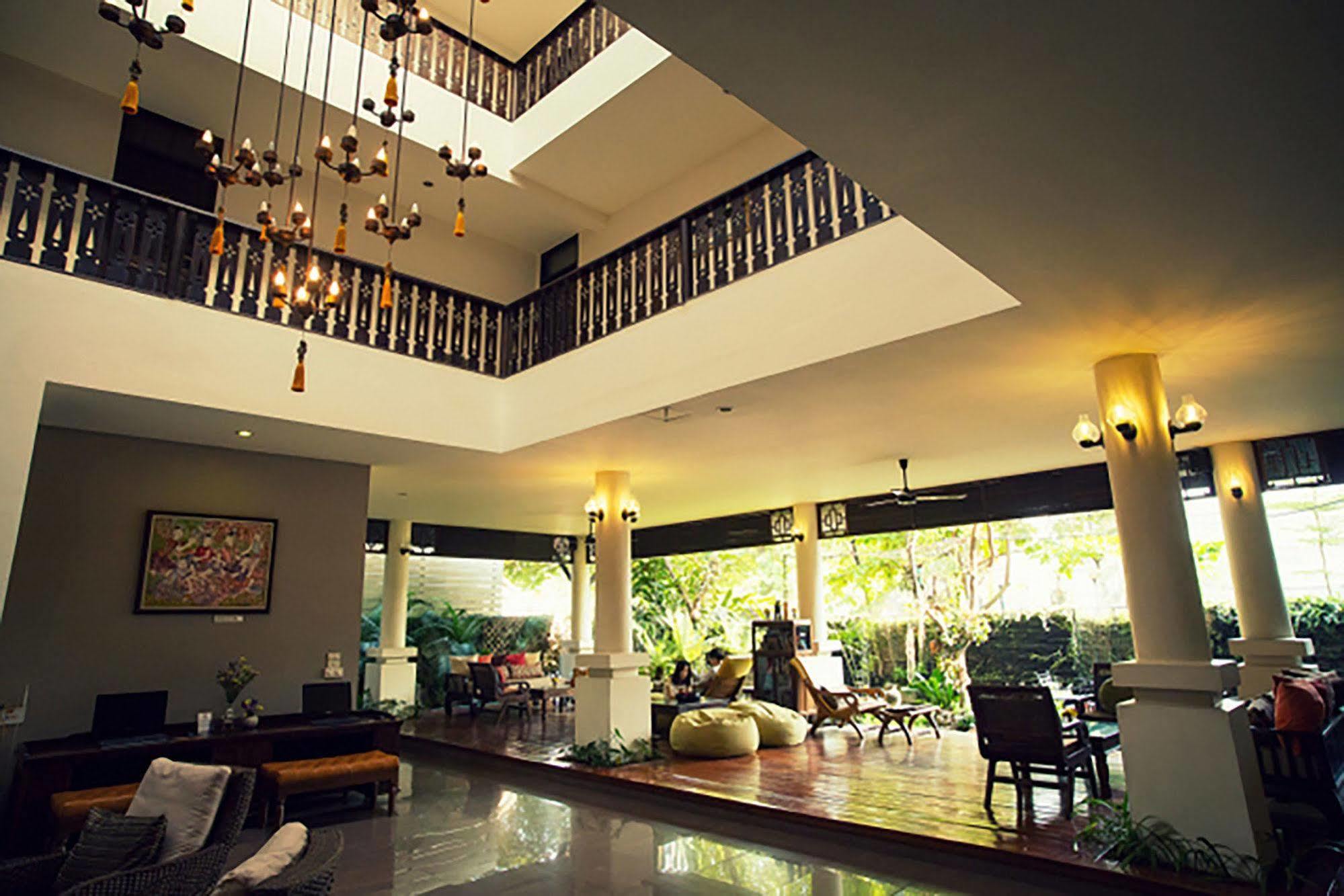 The 3Sis Hotel Chiang Mai Exterior foto